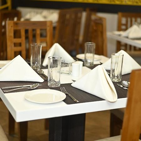 Hotel Rimi International Агартала Экстерьер фото