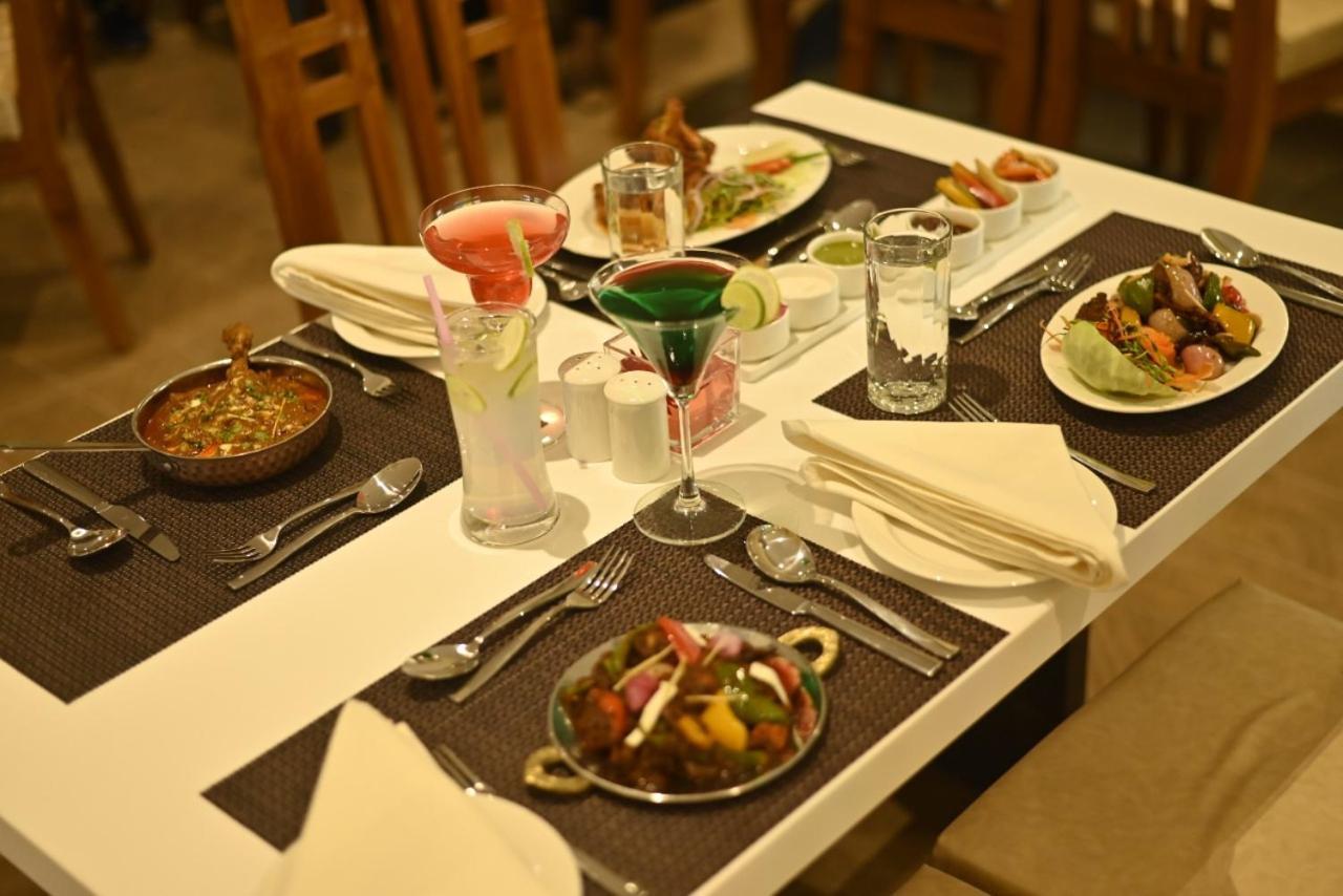 Hotel Rimi International Агартала Экстерьер фото