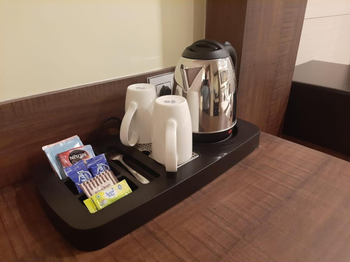 Hotel Rimi International Агартала Экстерьер фото