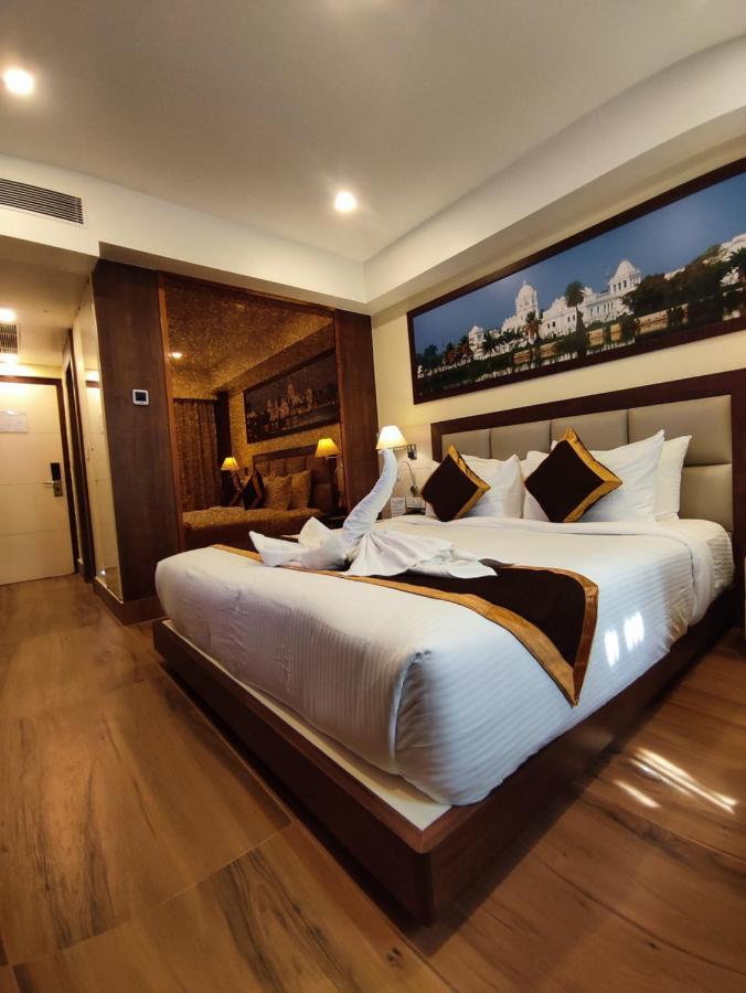 Hotel Rimi International Агартала Экстерьер фото