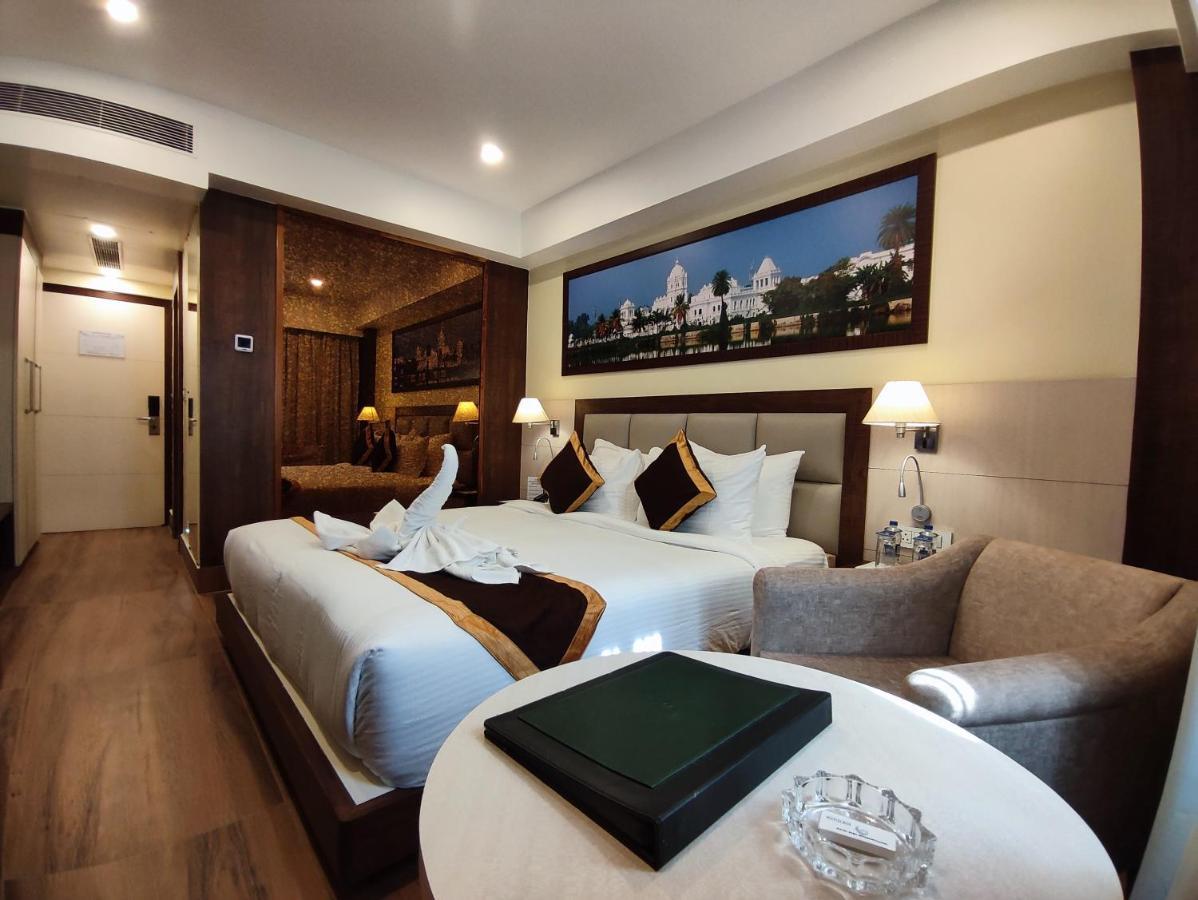 Hotel Rimi International Агартала Экстерьер фото